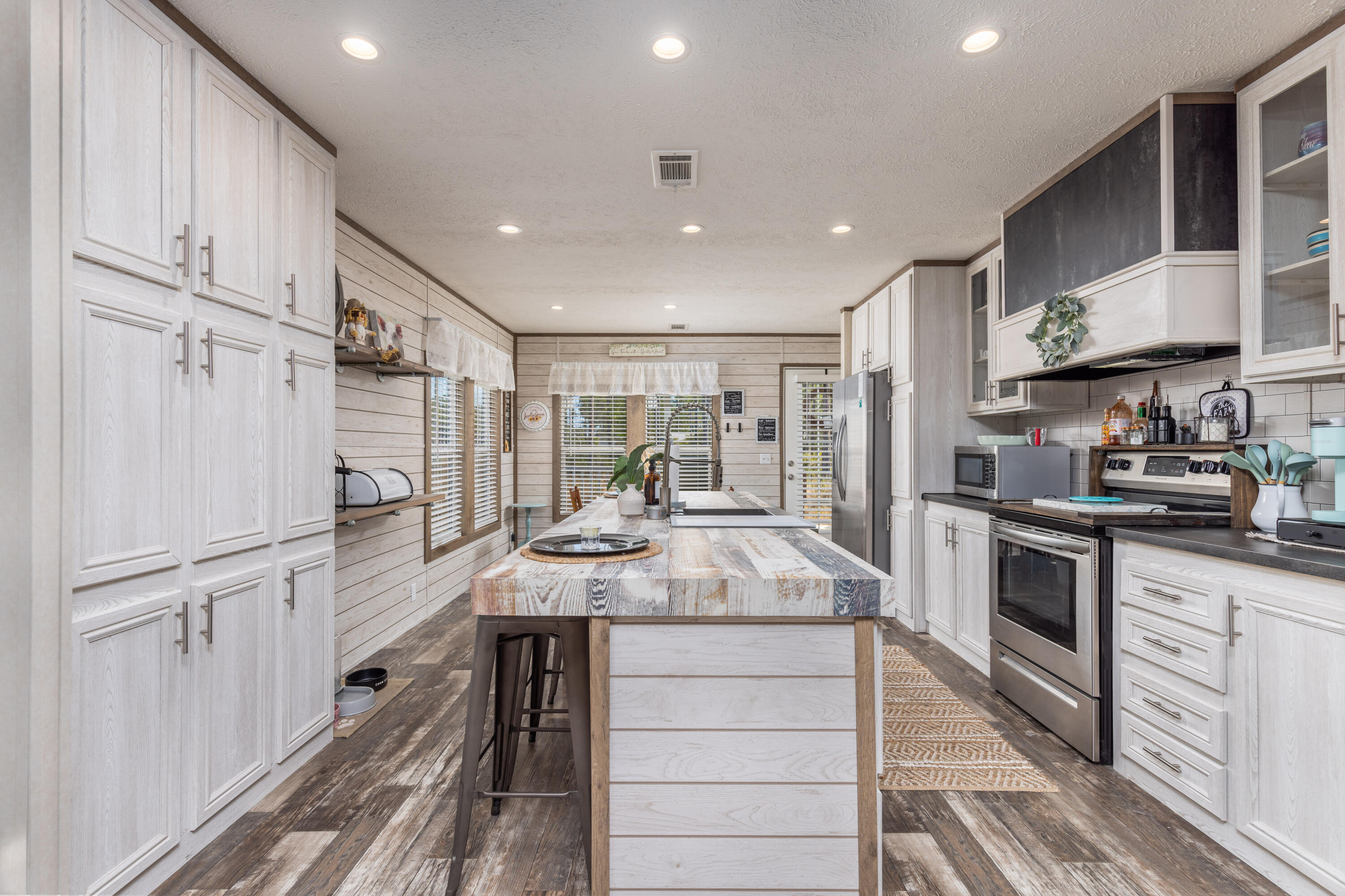 SANTA ROSA PLANTATION - Residential