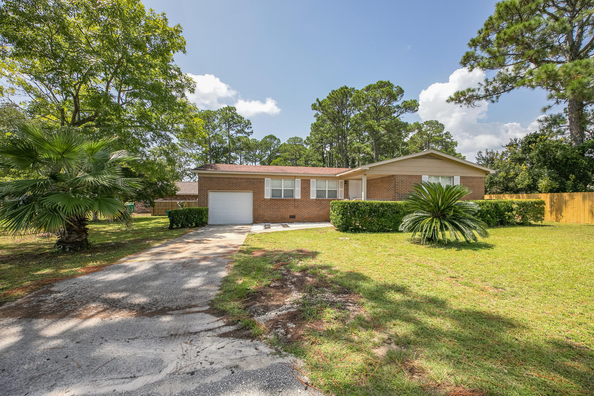 WYNNEHAVEN BEACH ESTATES - Residential