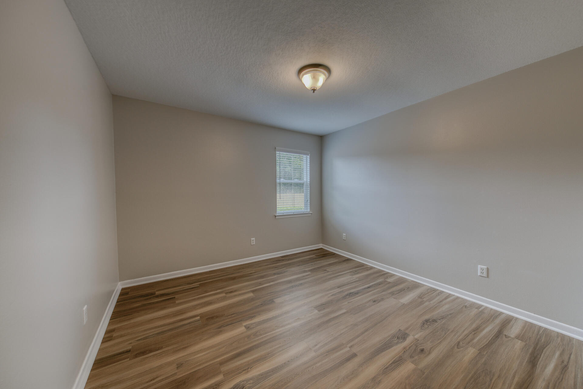 WYNNEHAVEN BEACH ESTATES - Residential