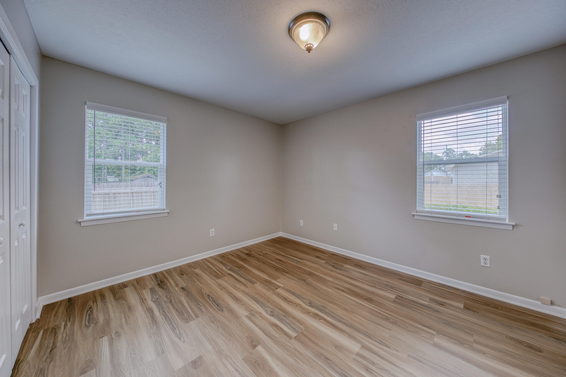 WYNNEHAVEN BEACH ESTATES - Residential