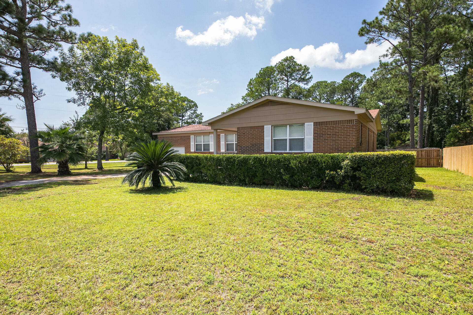 WYNNEHAVEN BEACH ESTATES - Residential