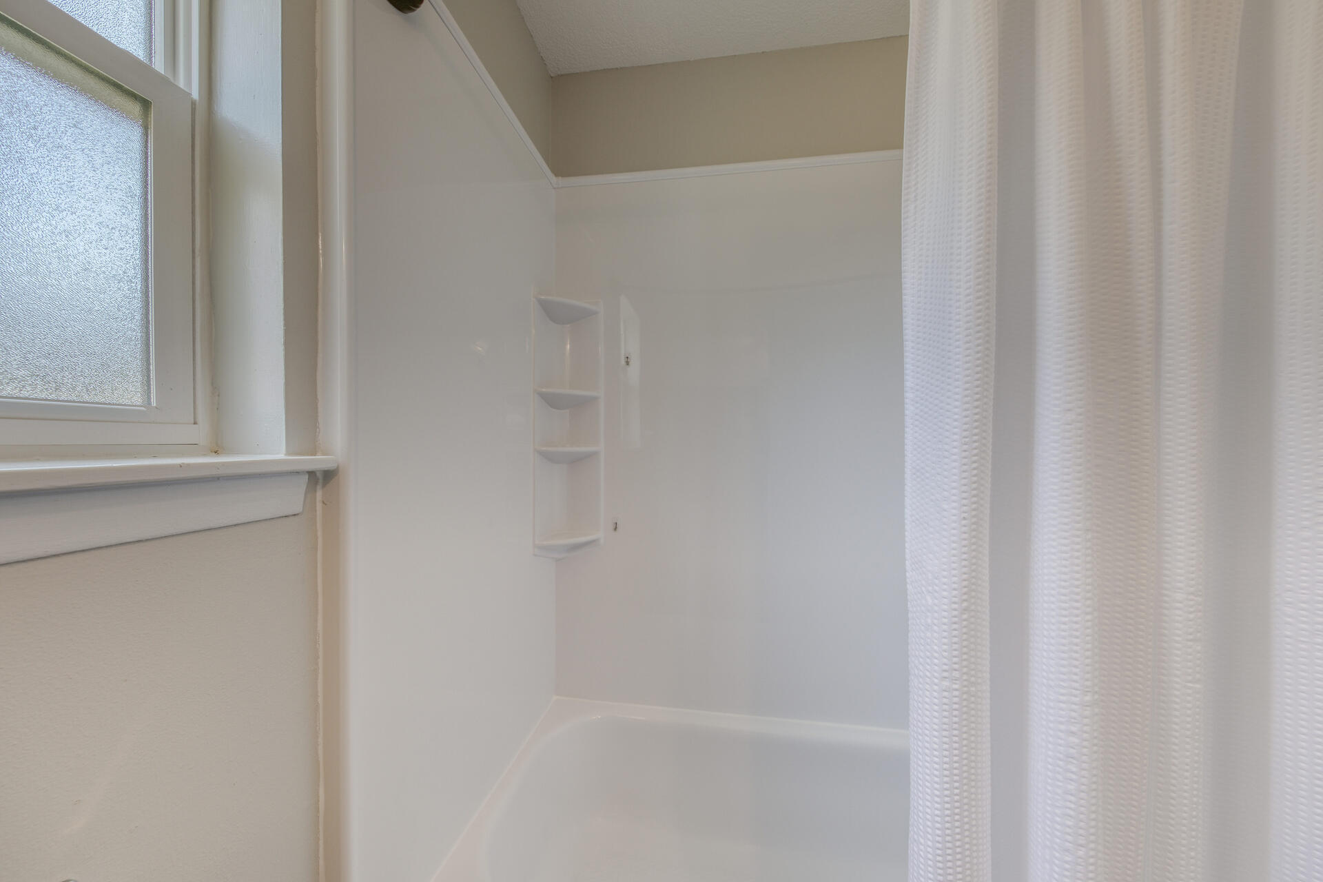 WYNNEHAVEN BEACH ESTATES - Residential