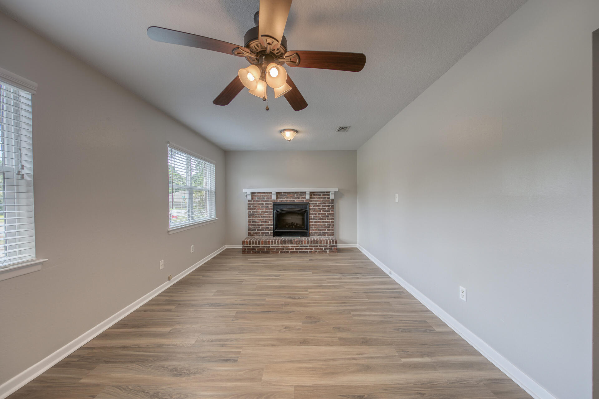 WYNNEHAVEN BEACH ESTATES - Residential