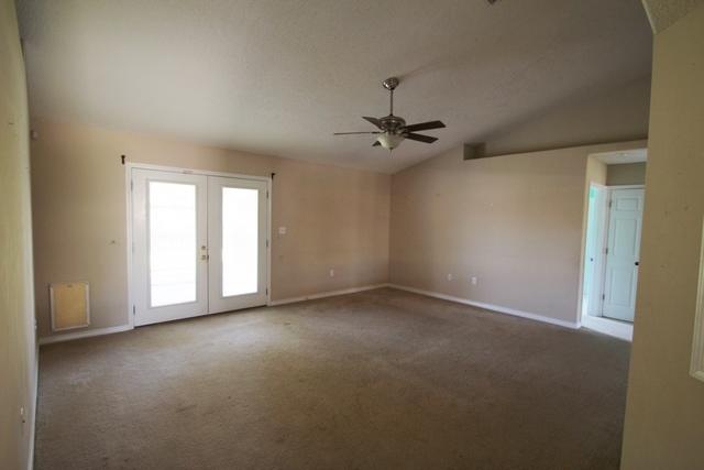 SKY RIDGE ESTATES 1ST ADD - Residential