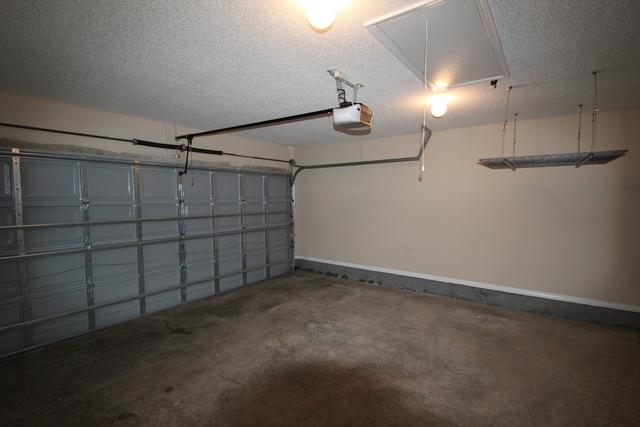 SKY RIDGE ESTATES 1ST ADD - Residential