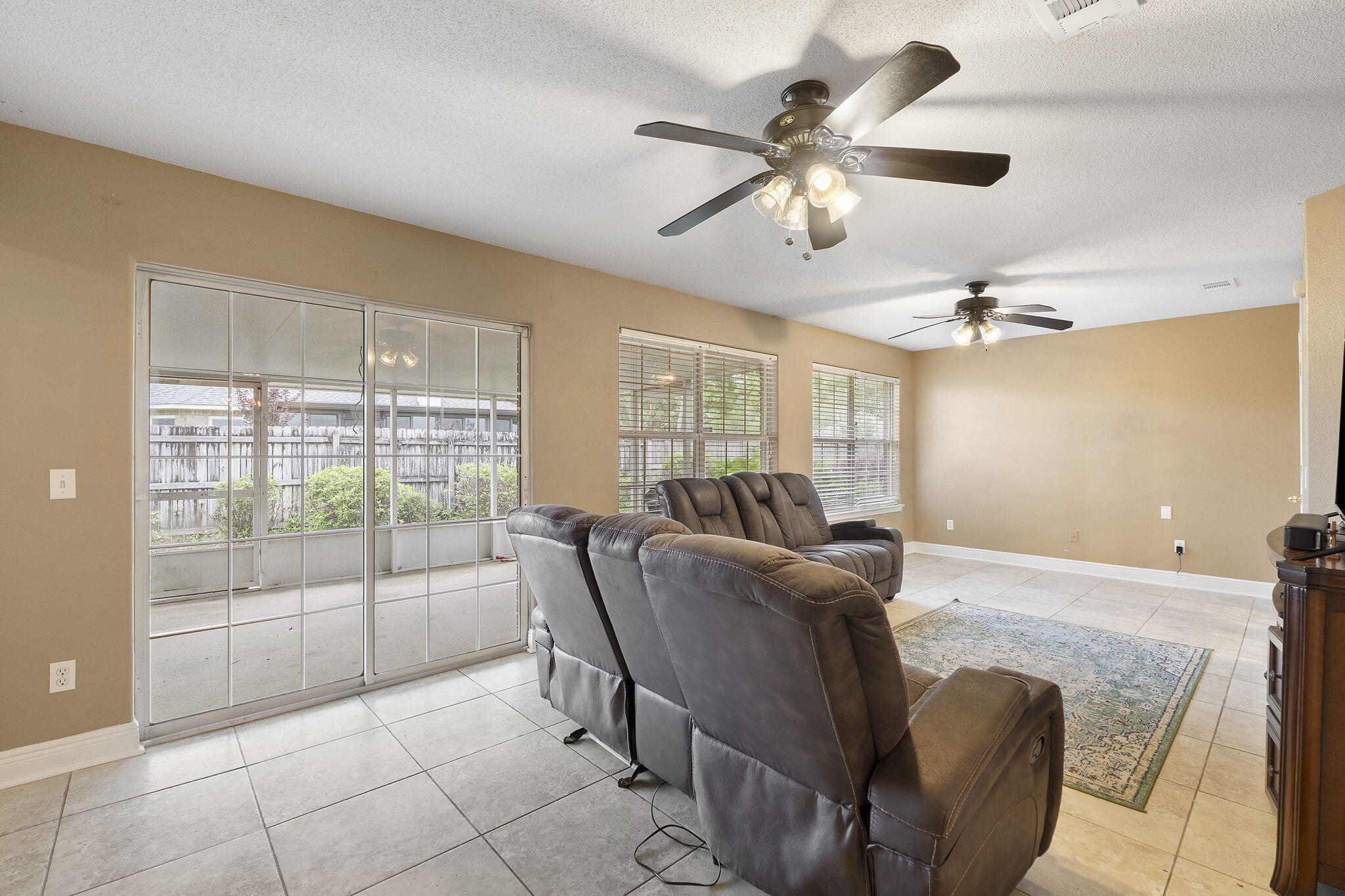 CROWN POINTE - Residential