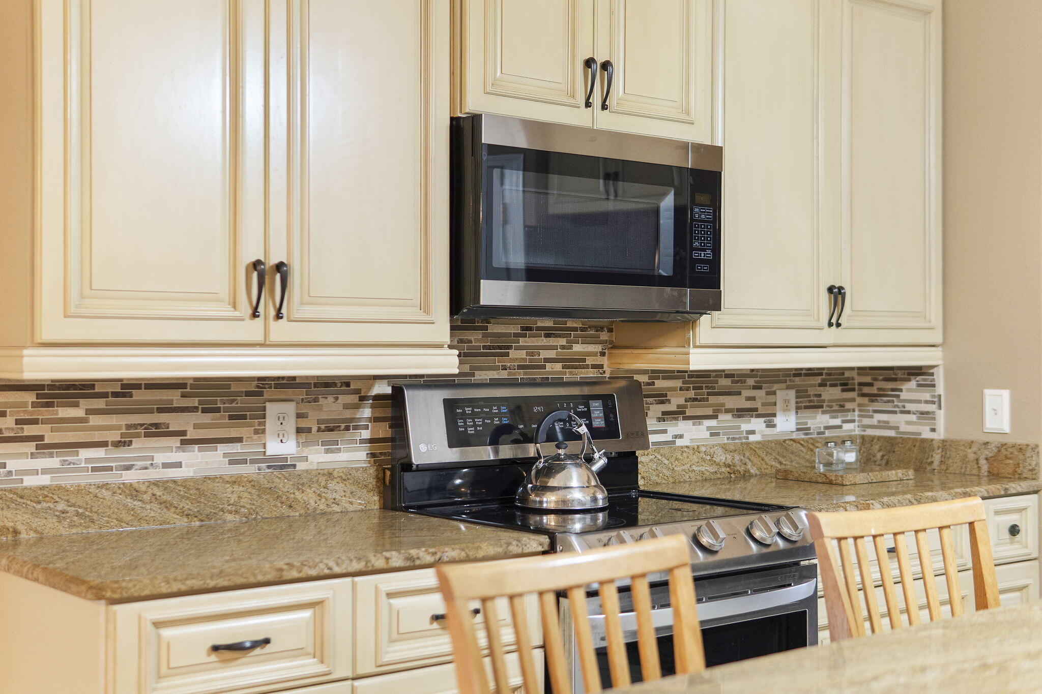 CROWN POINTE - Residential