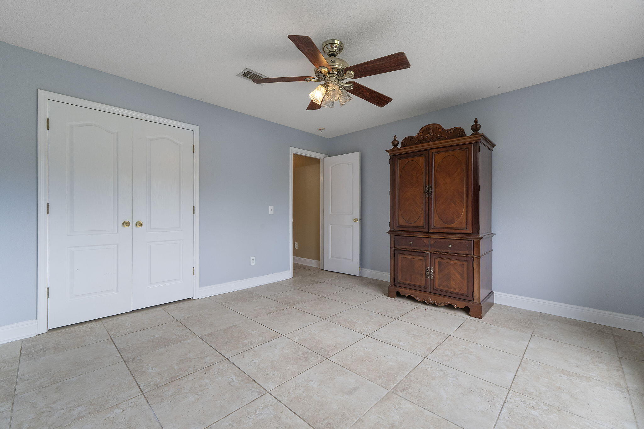 CROWN POINTE - Residential