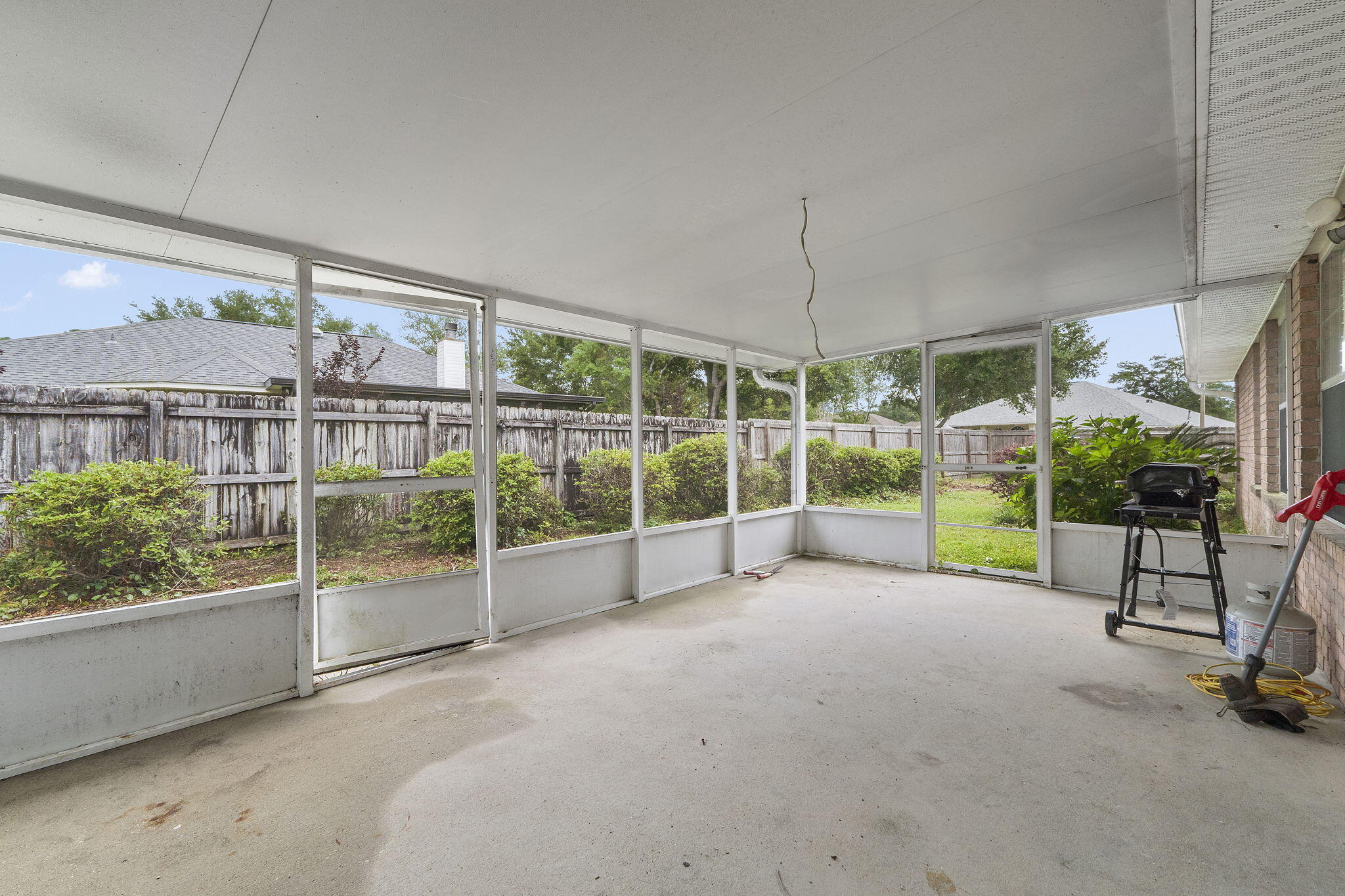 CROWN POINTE - Residential