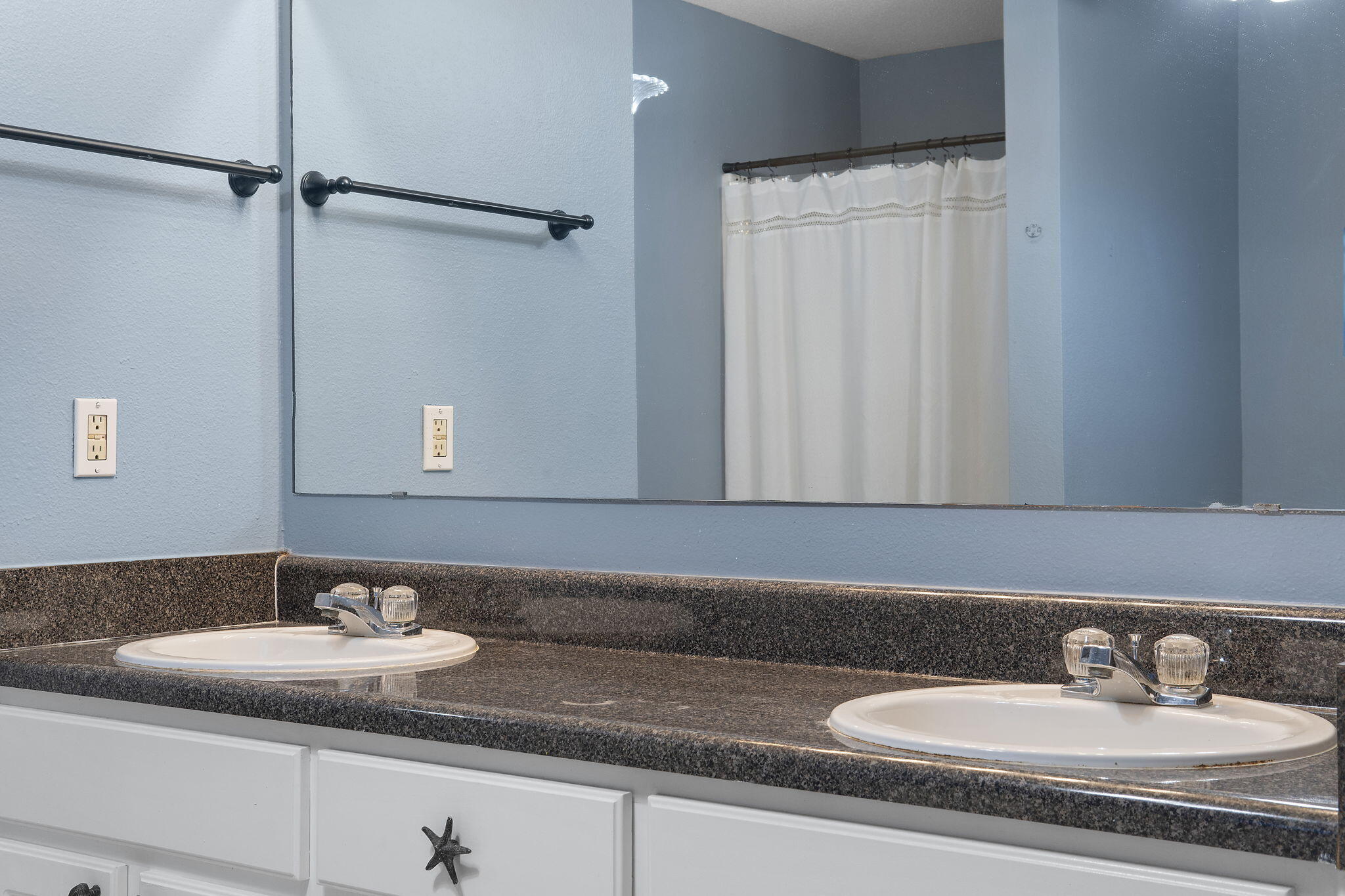 CROWN POINTE - Residential