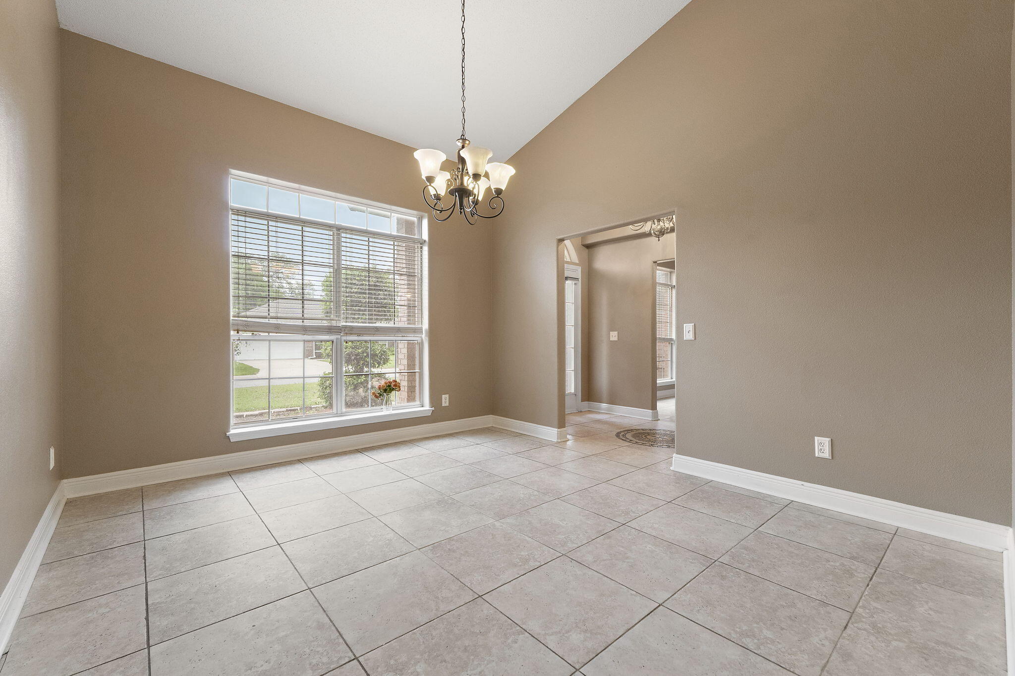 CROWN POINTE - Residential