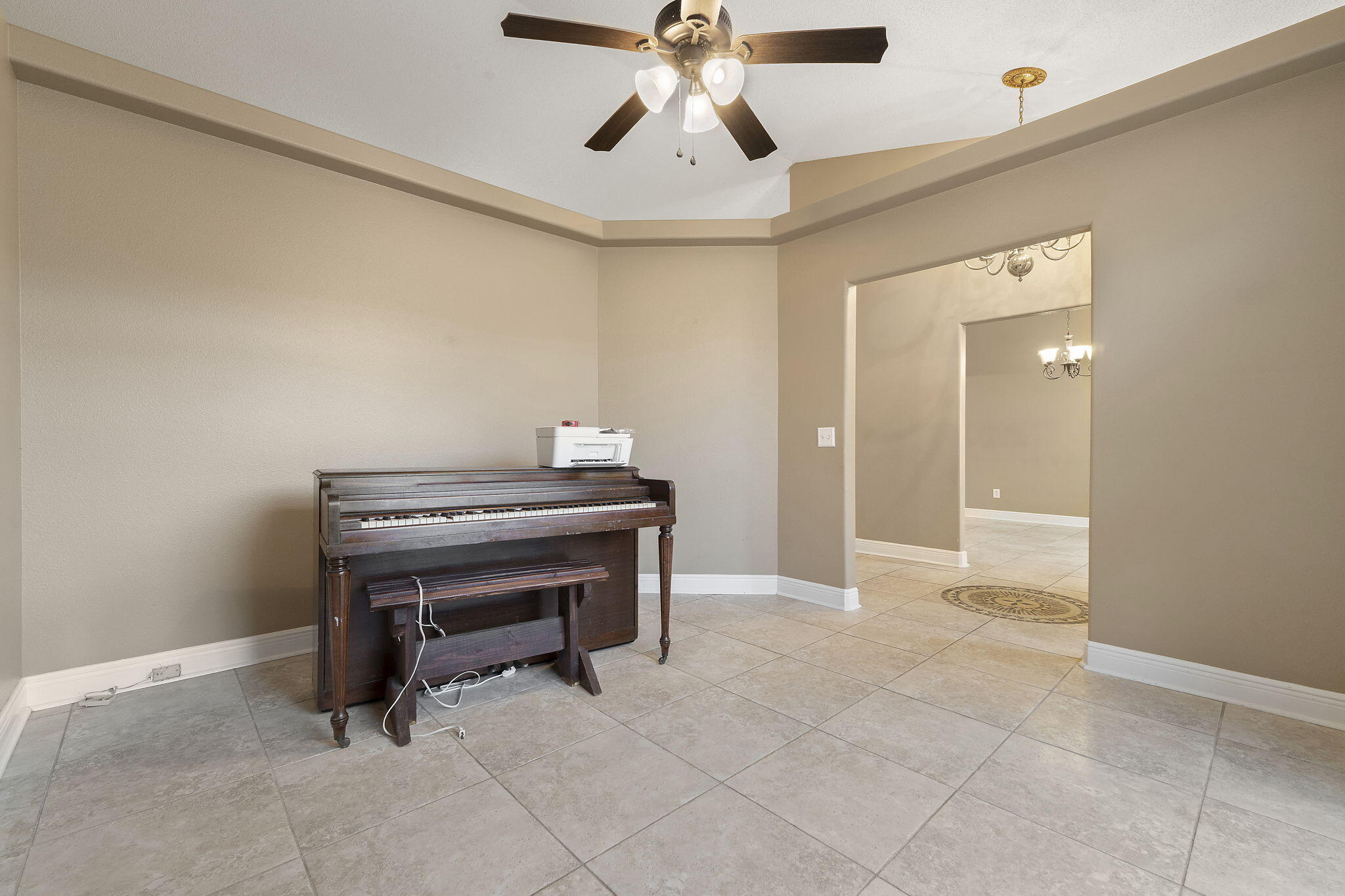 CROWN POINTE - Residential