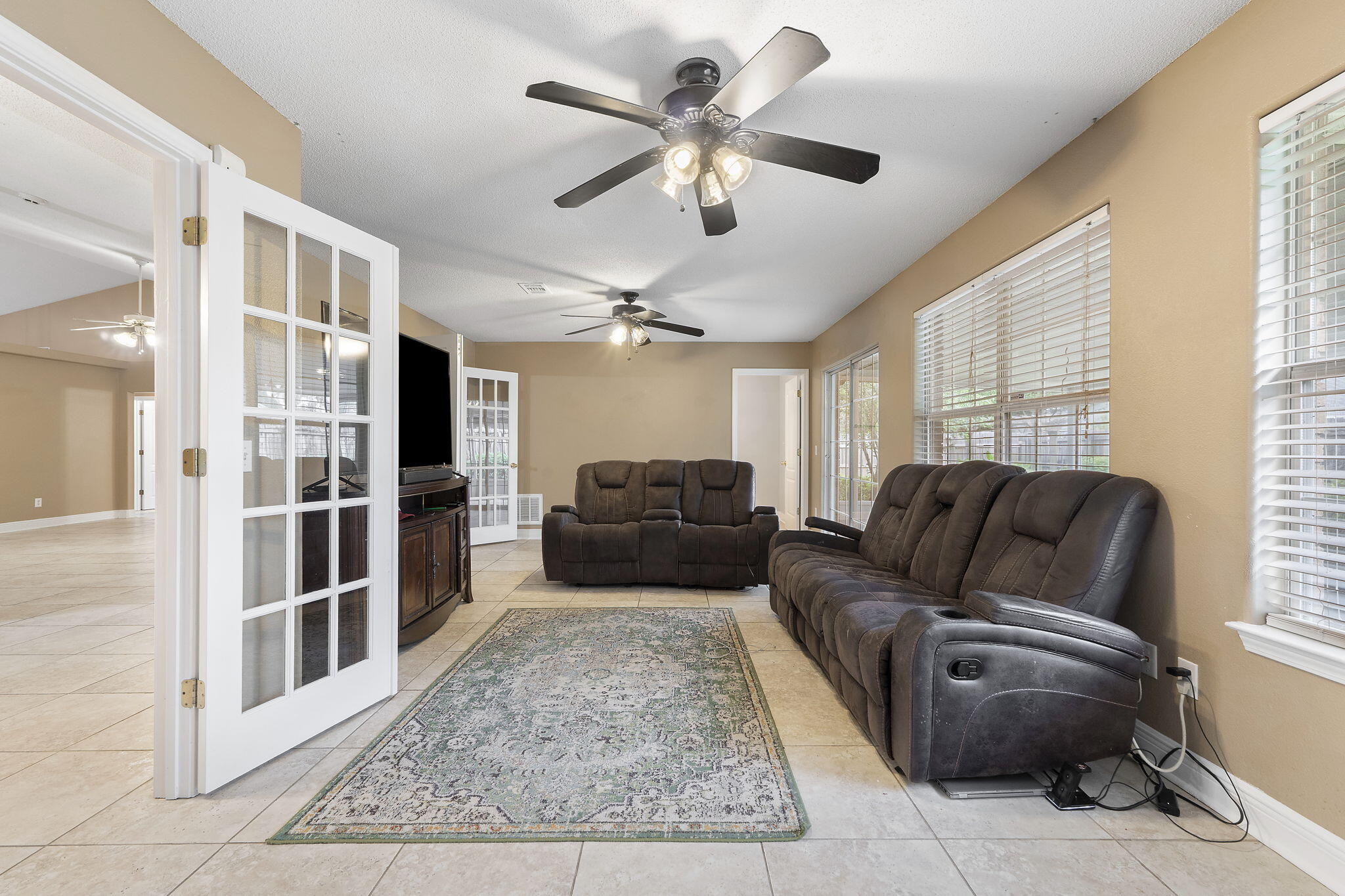 CROWN POINTE - Residential