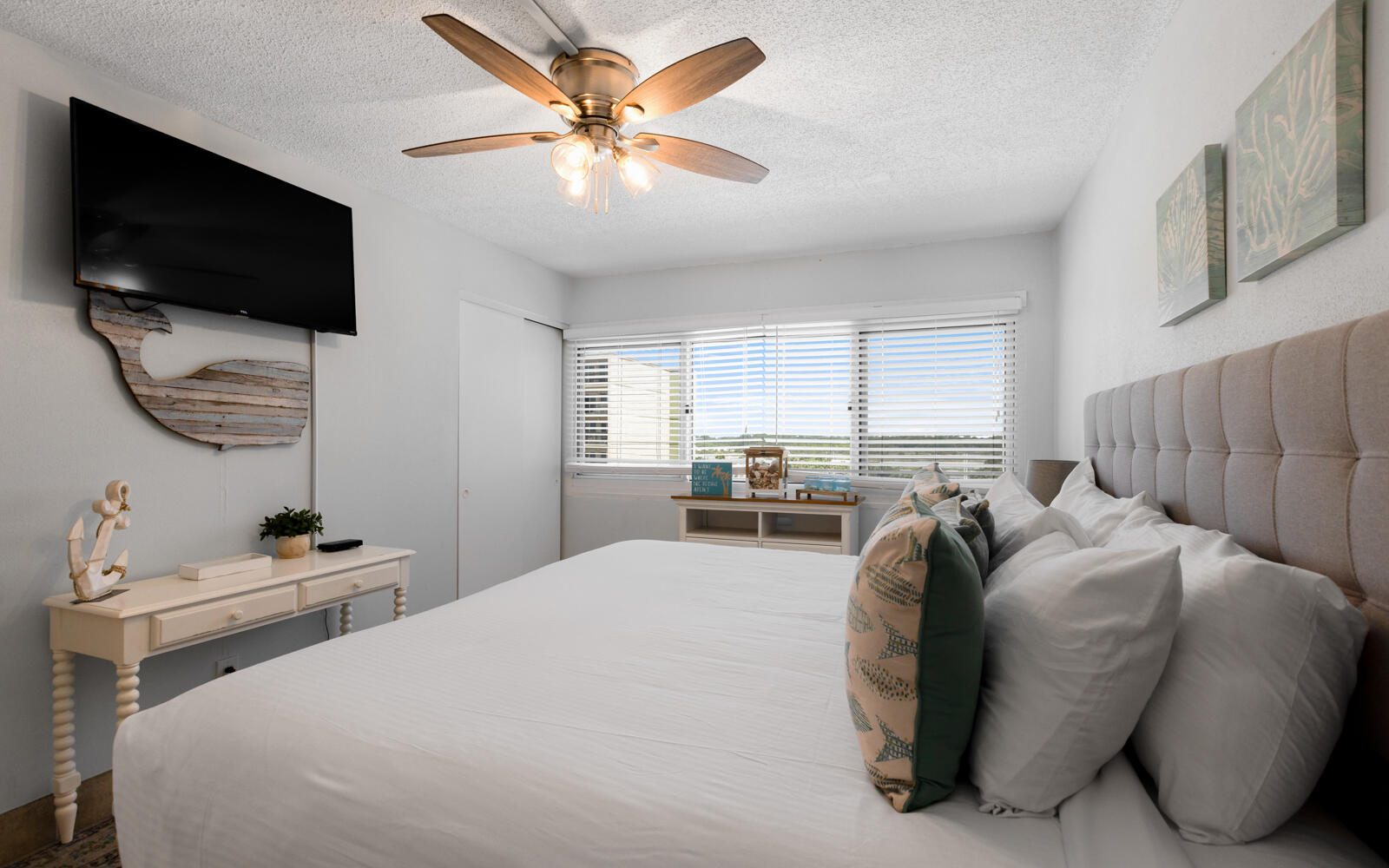 PINNACLE PORT - Residential