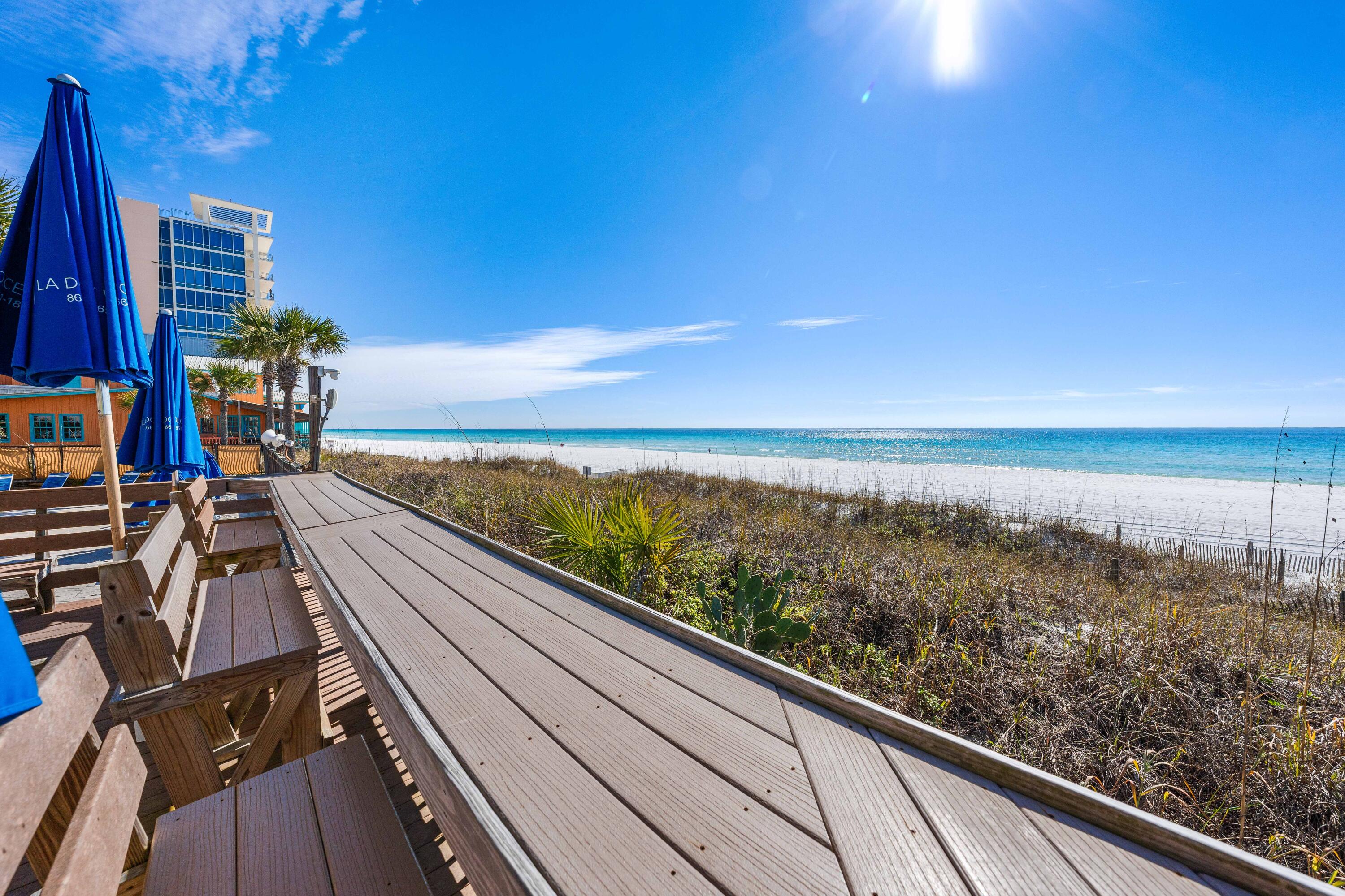 STERLING SHORES - Residential