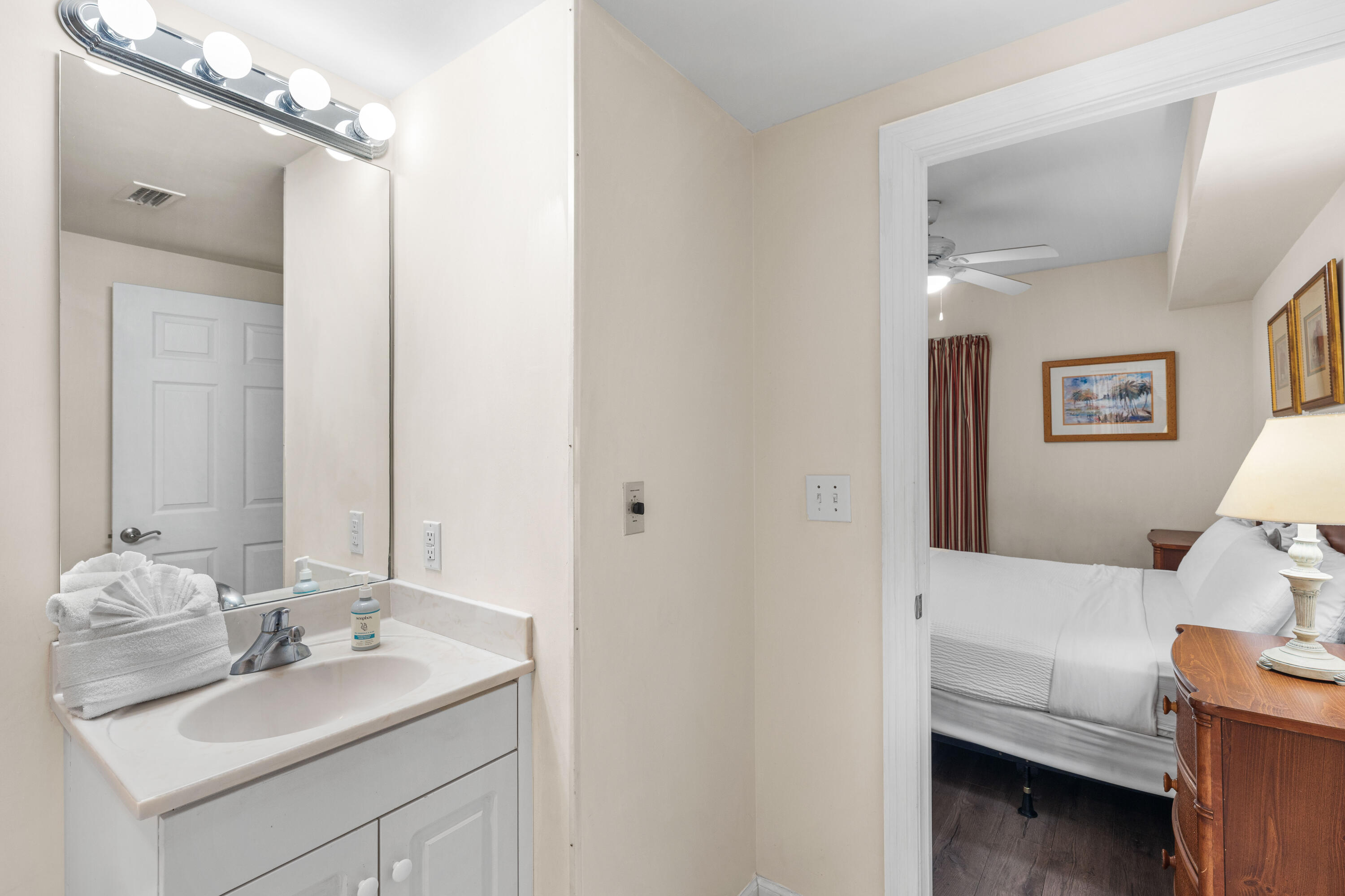 STERLING SHORES - Residential