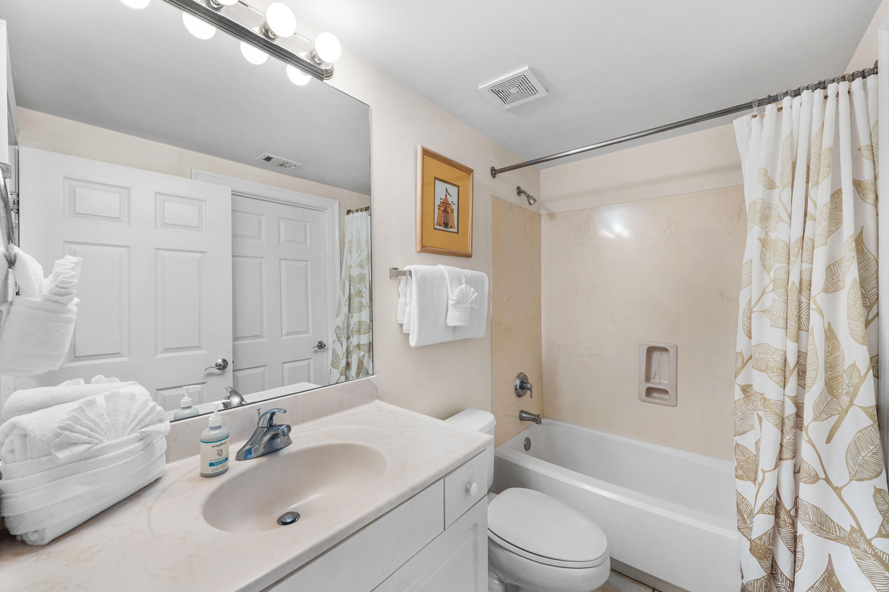 STERLING SHORES - Residential