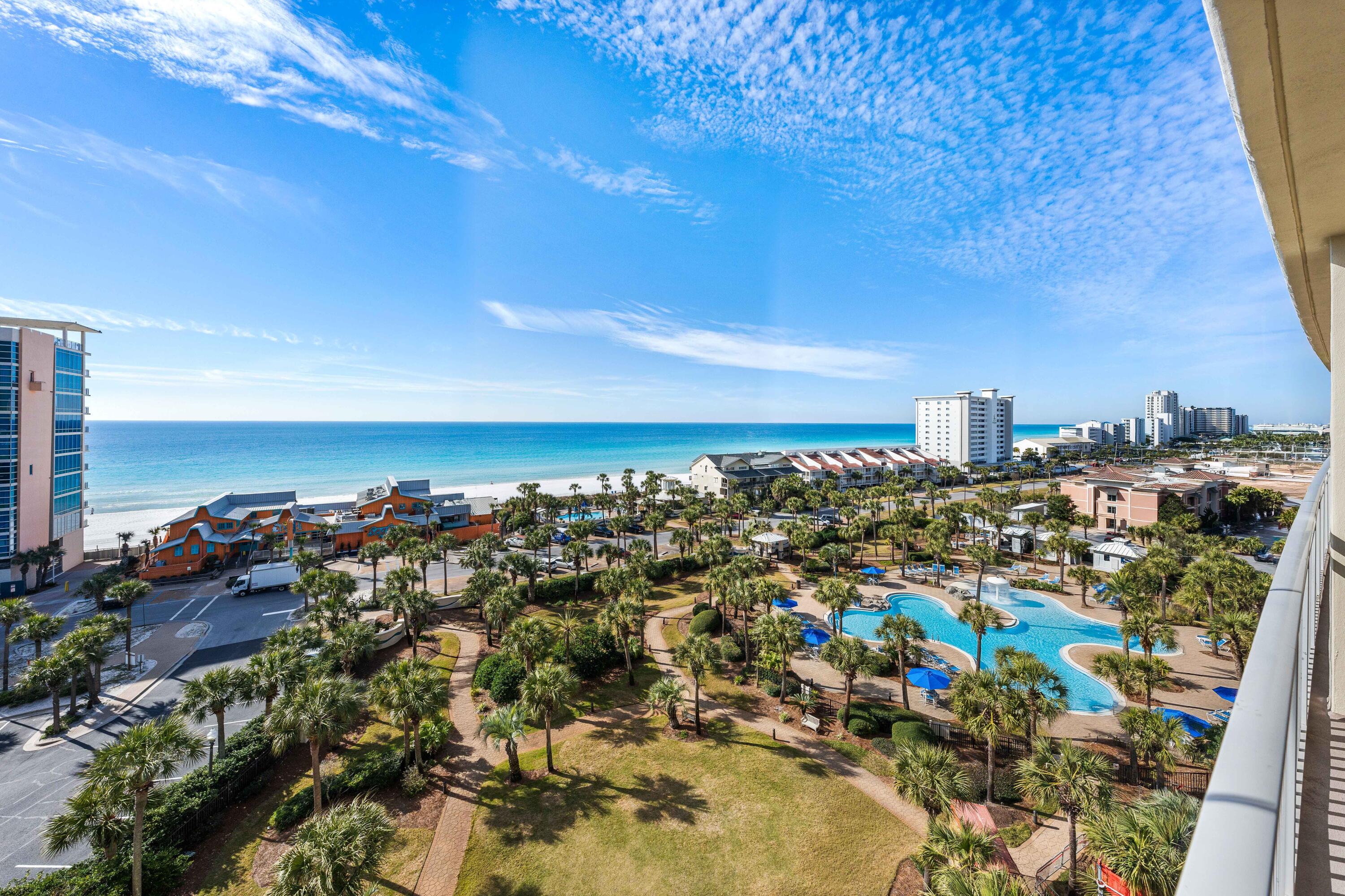 STERLING SHORES - Residential