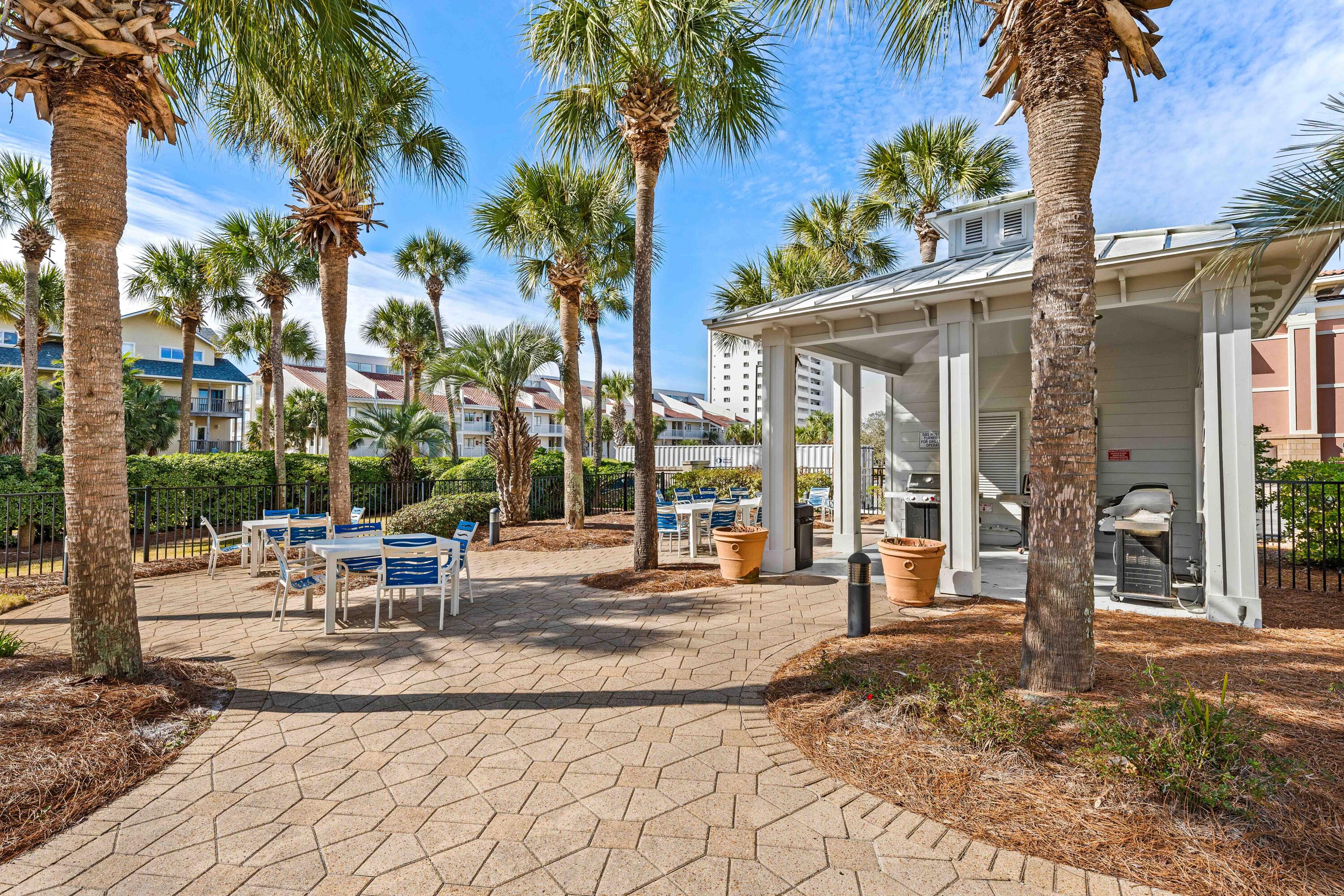 STERLING SHORES - Residential