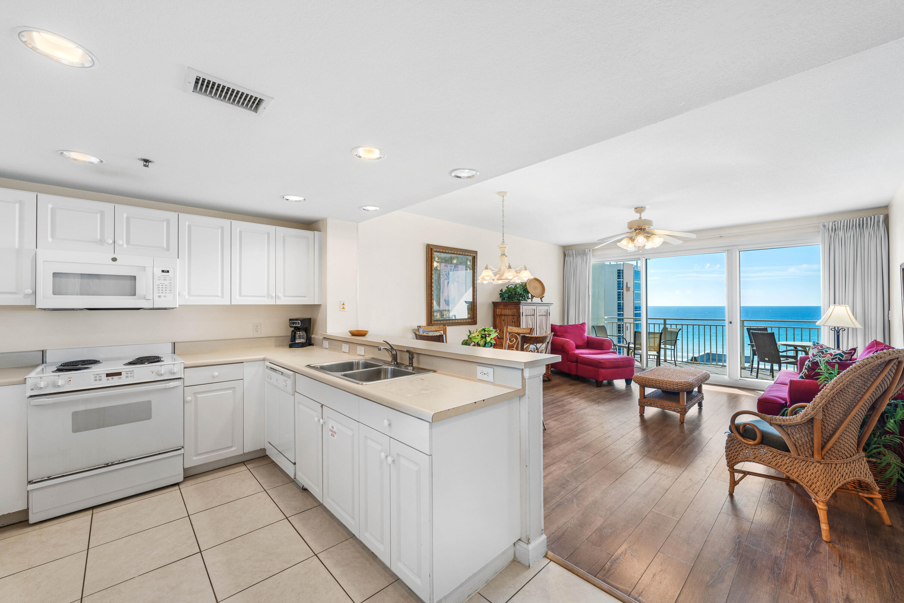 STERLING SHORES - Residential