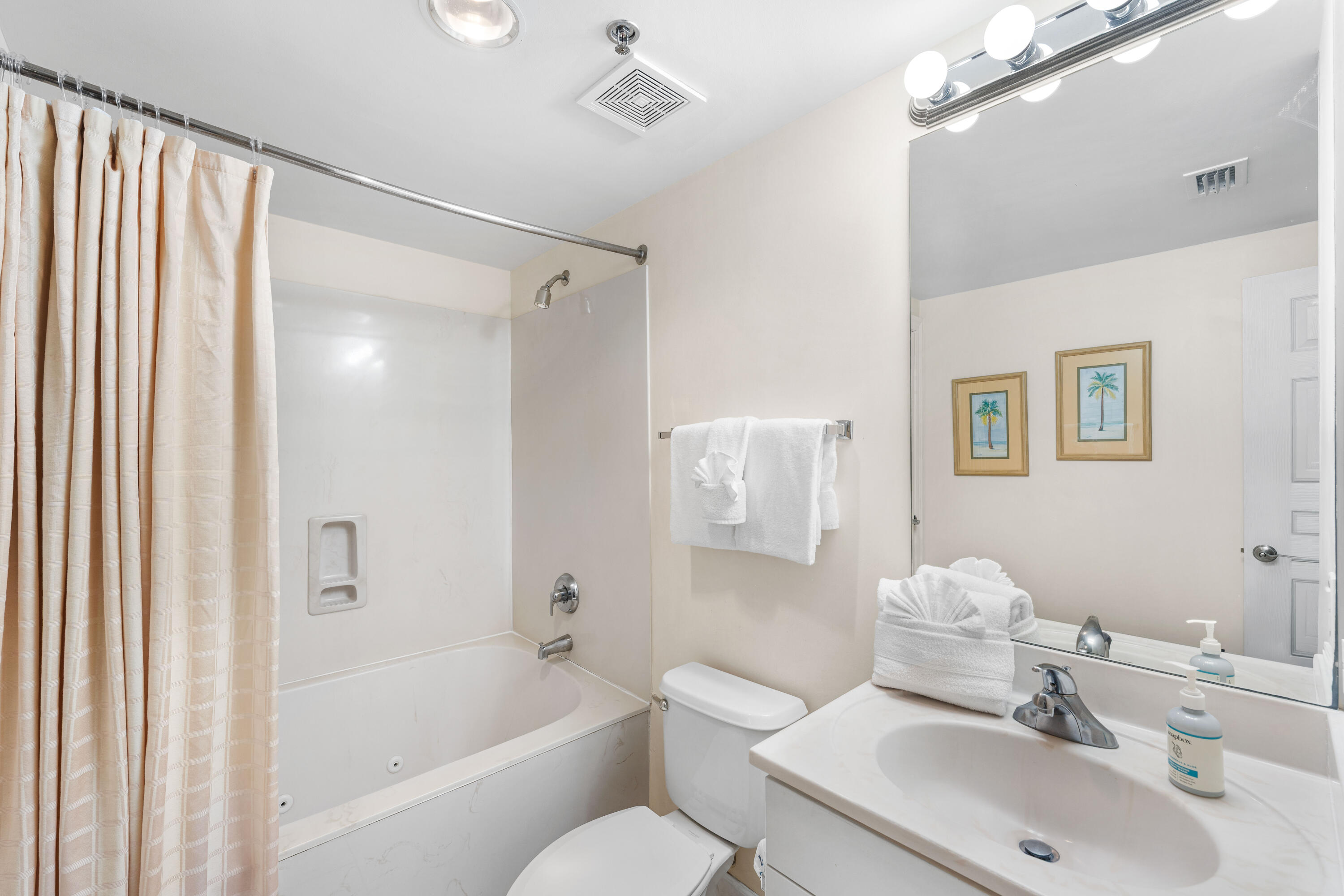 STERLING SHORES - Residential