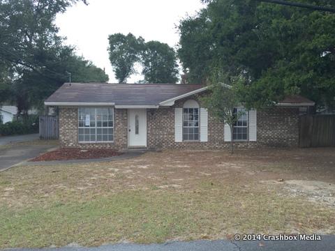 Great opportunity property in Niceville! This home has nice tile flooring and a fenced lot. The home has a lot of potential. Sold as is. All information is approximate and should be verified.