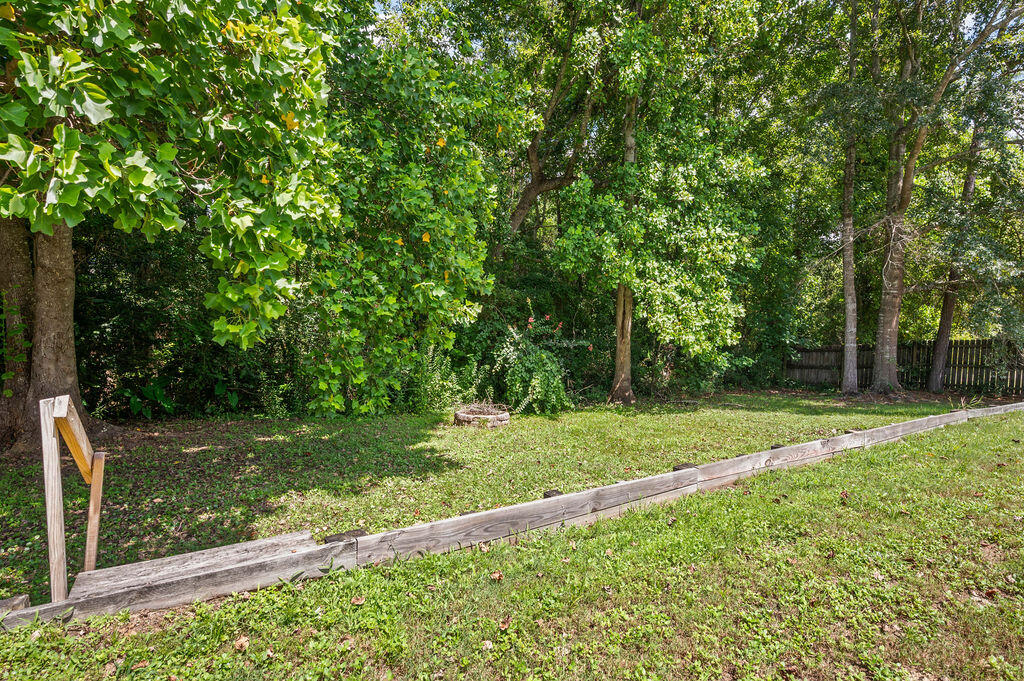 COUNTRYVIEW ESTATES 10TH ADDN - Residential