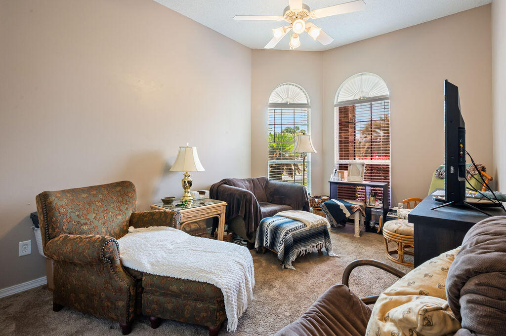 COUNTRYVIEW ESTATES 10TH ADDN - Residential