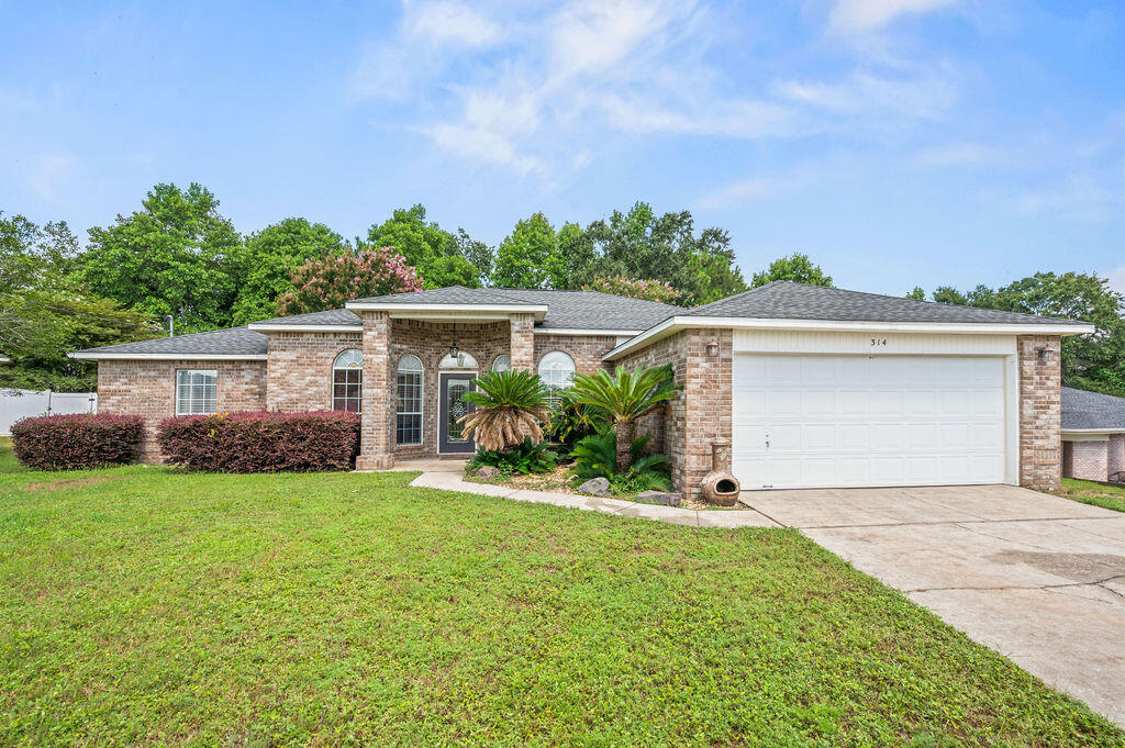 COUNTRYVIEW ESTATES 10TH ADDN - Residential