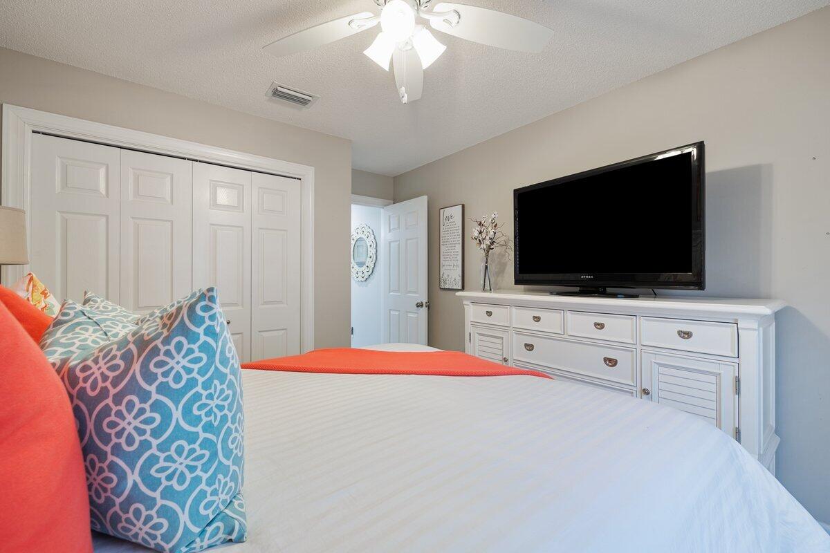 INDIAN LAKE - Residential