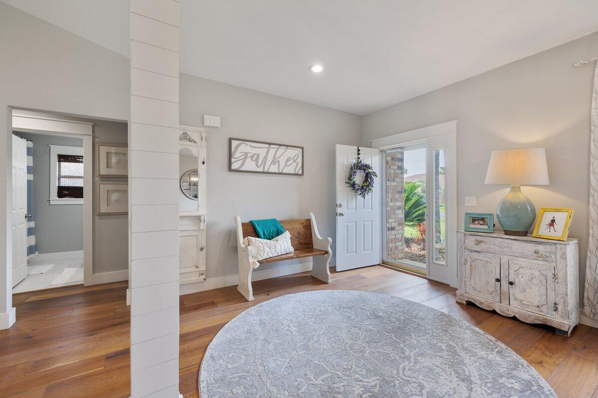 INDIAN LAKE - Residential