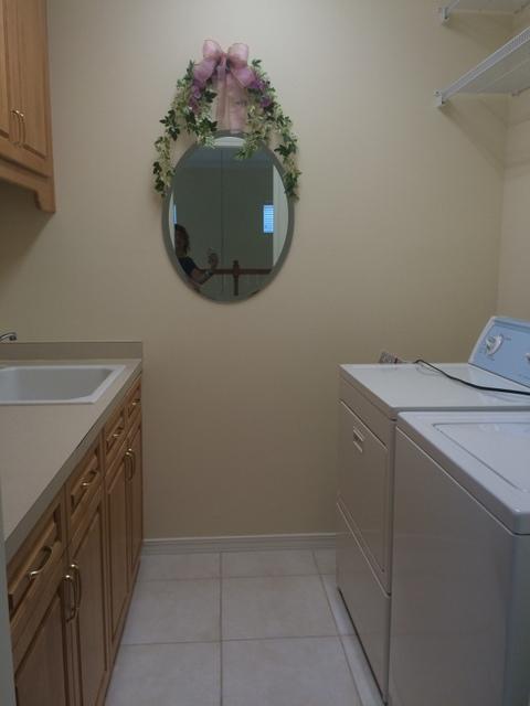 CALUSA BAY S/D - Residential