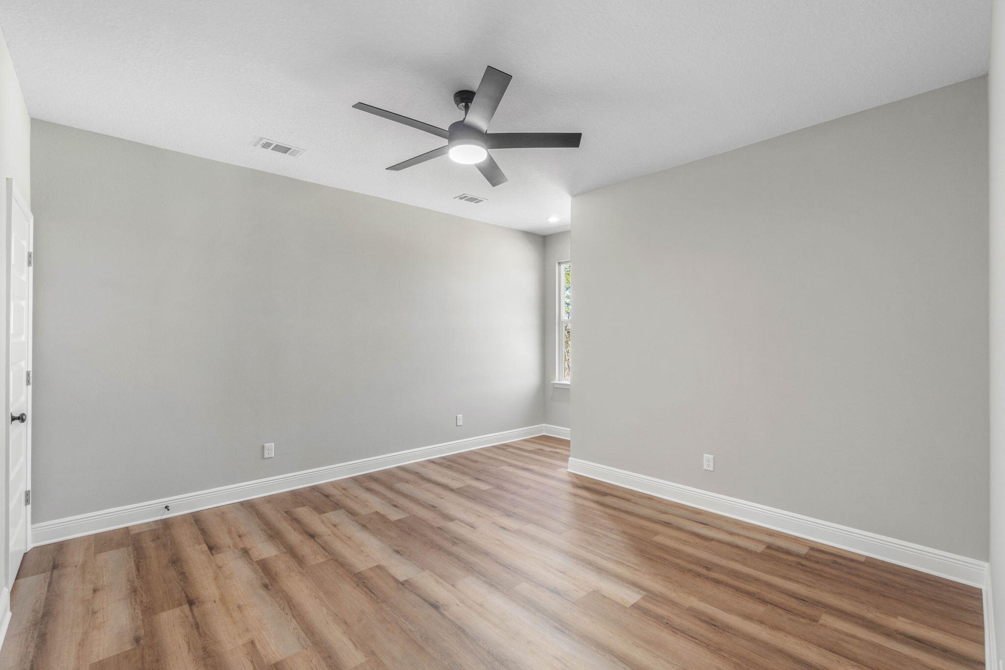 Madelyn Woods - Residential