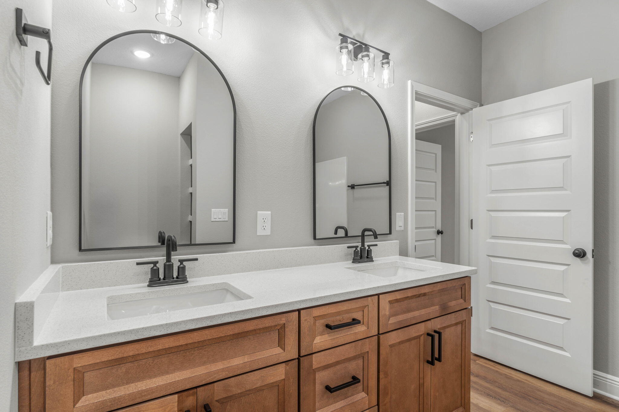 Madelyn Woods - Residential