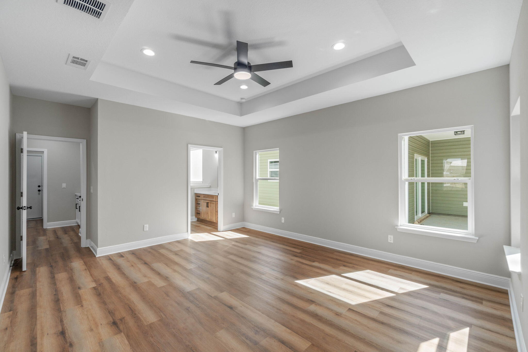 Madelyn Woods - Residential