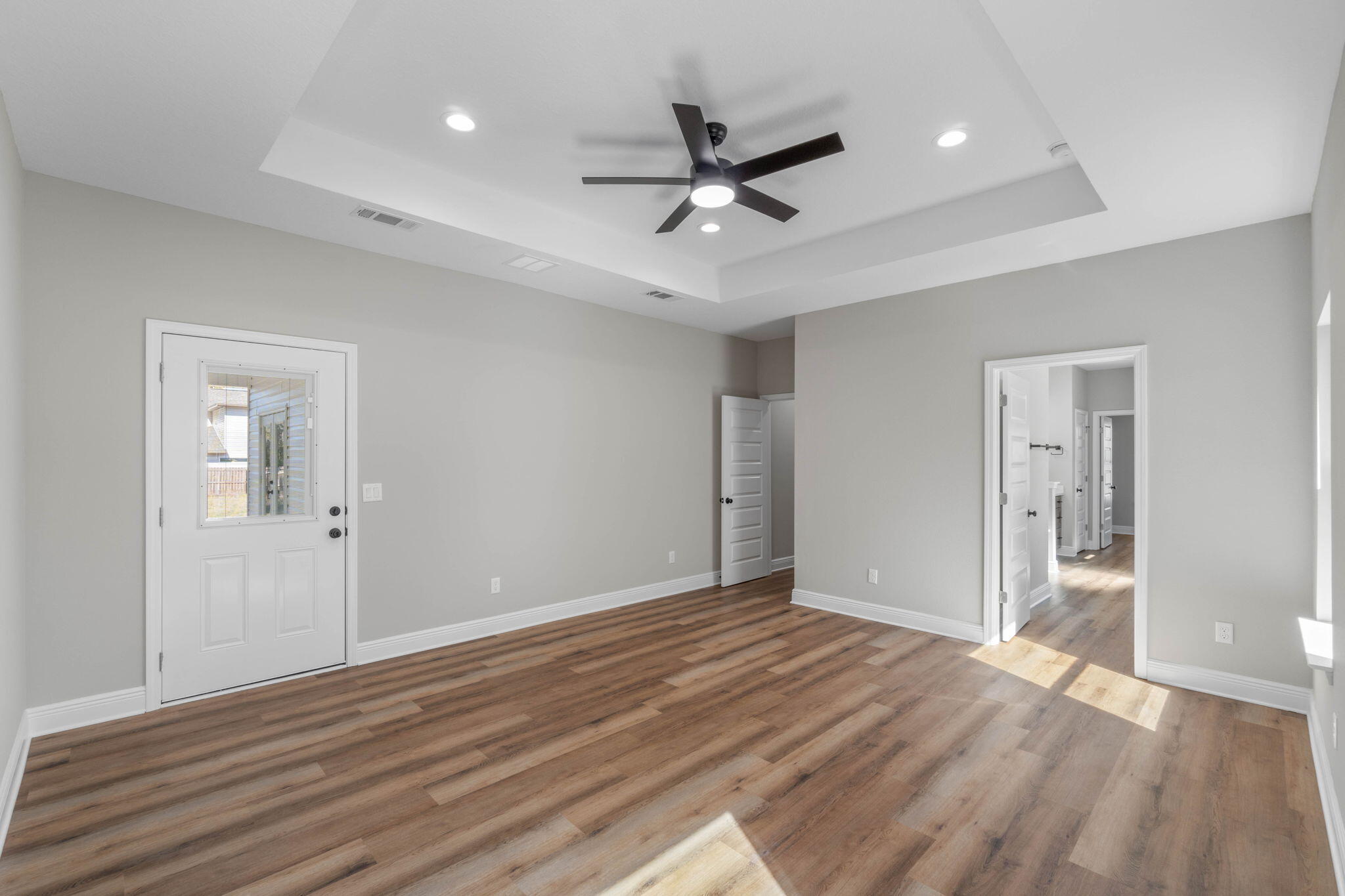 Madelyn Woods - Residential