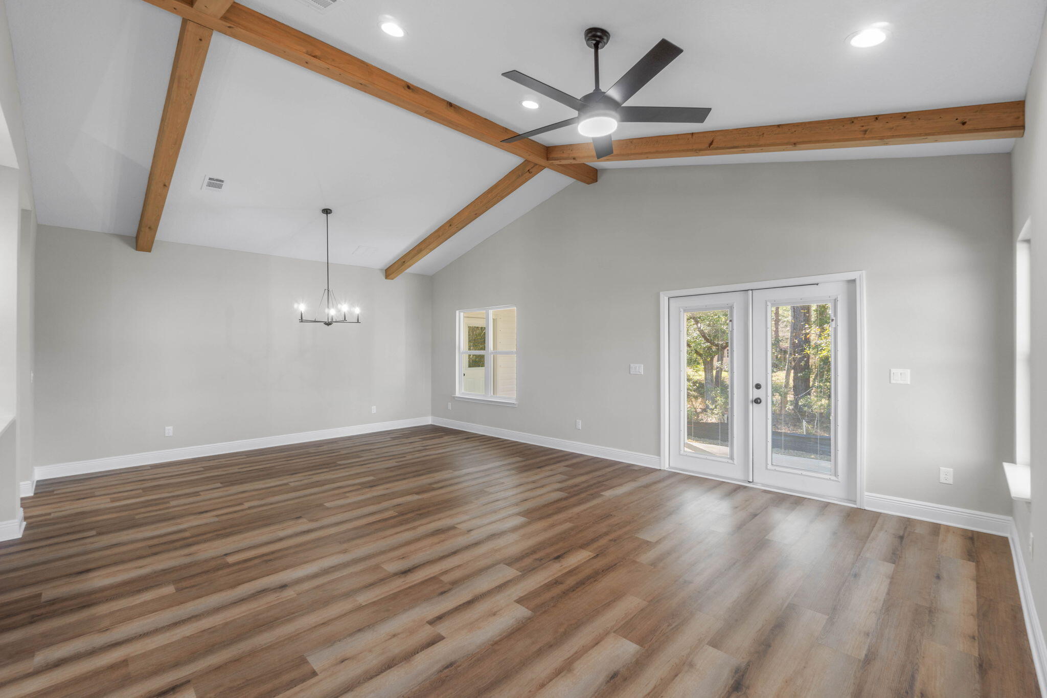 Madelyn Woods - Residential