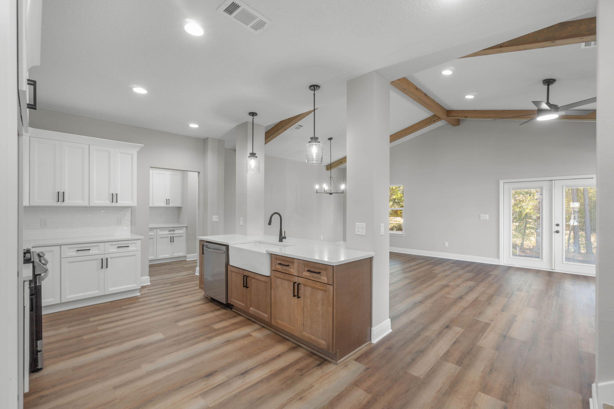 Madelyn Woods - Residential