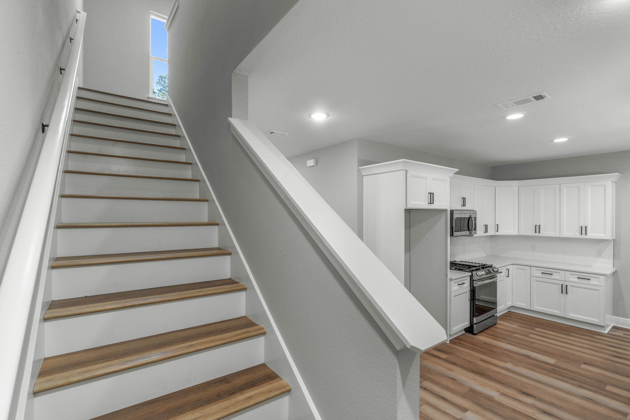 Madelyn Woods - Residential