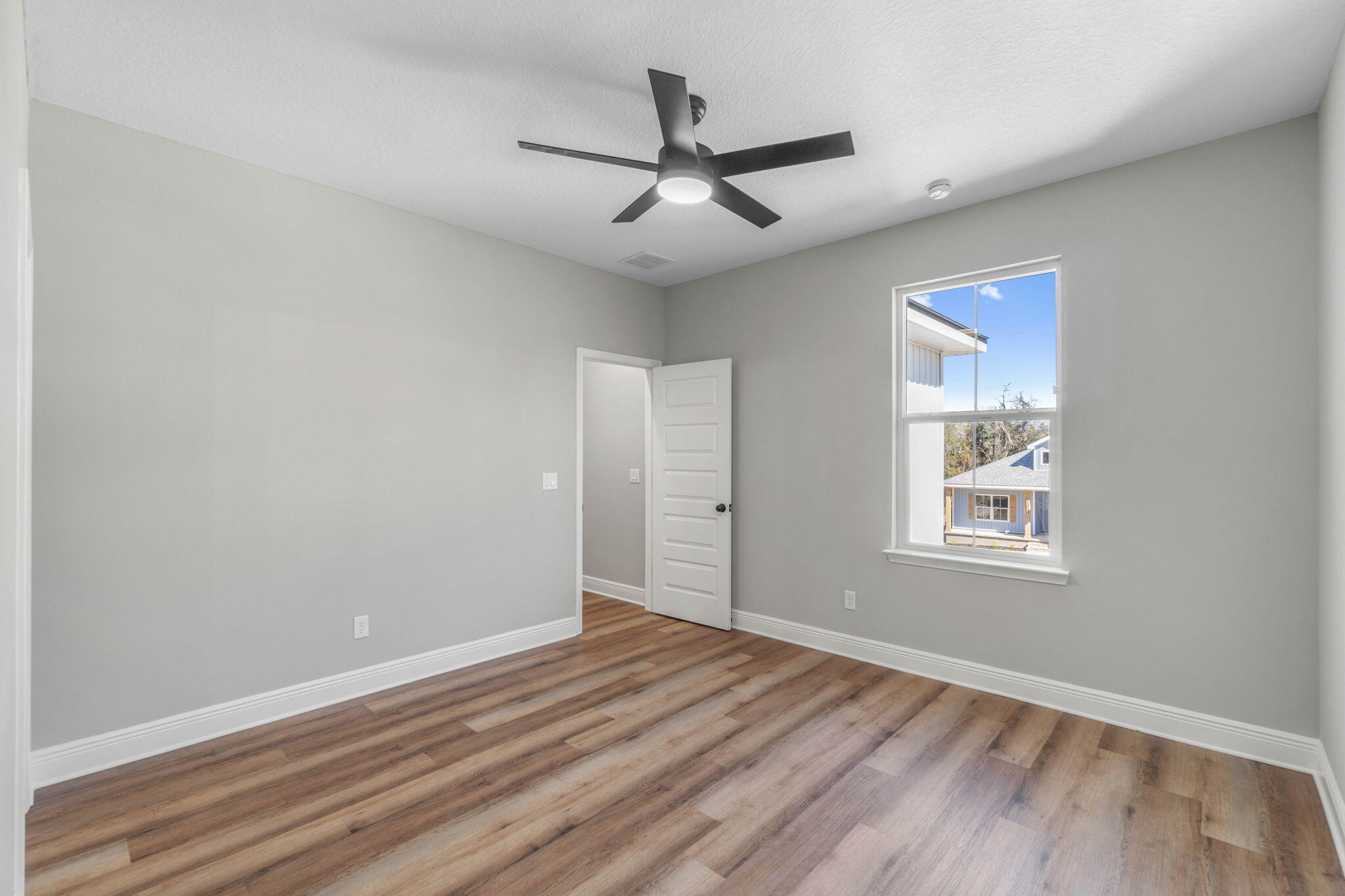 Madelyn Woods - Residential