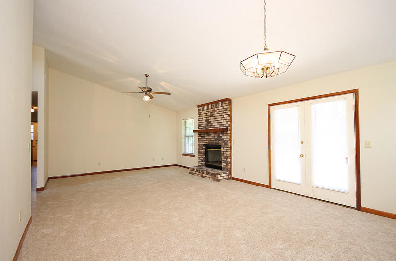 VALPARAISO PINECREST 5 - Residential