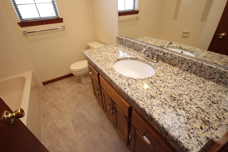 VALPARAISO PINECREST 5 - Residential