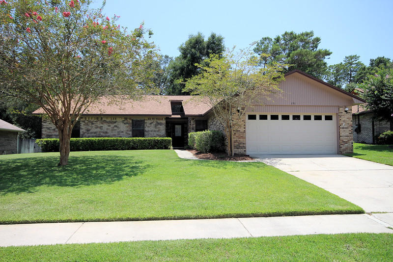 VALPARAISO PINECREST 5 - Residential