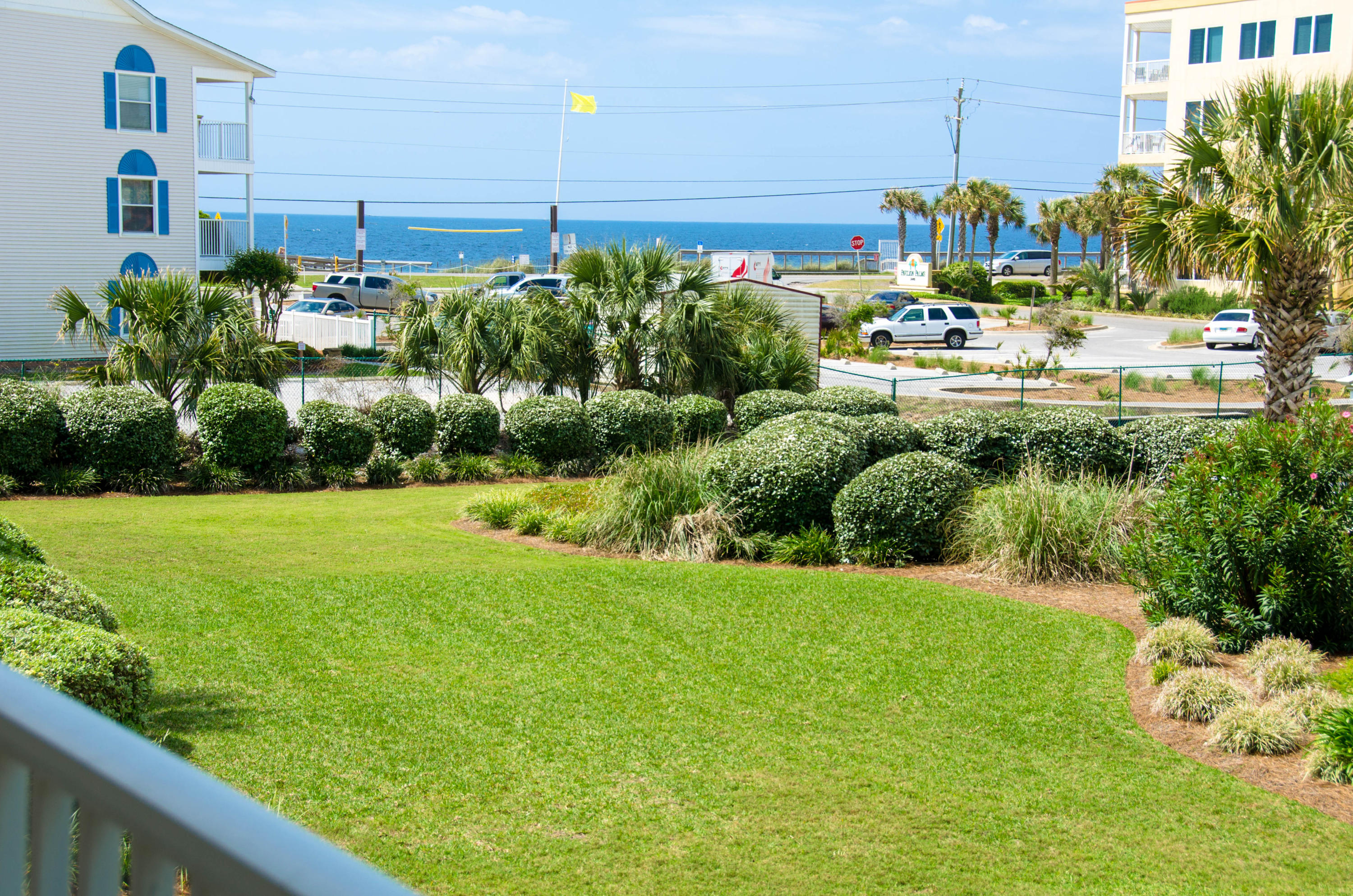 PAVILION PALMS - Residential