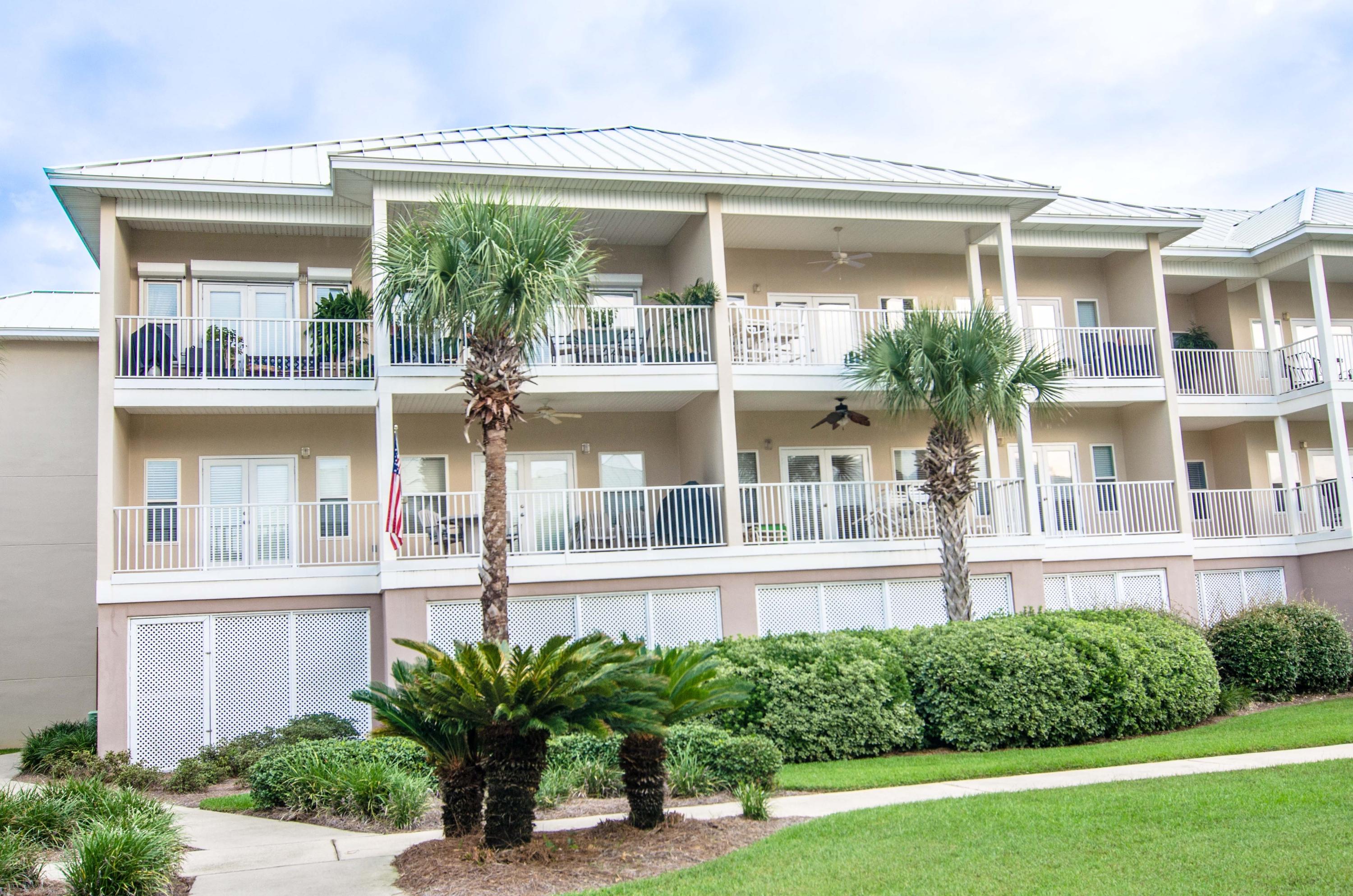 PAVILION PALMS - Residential