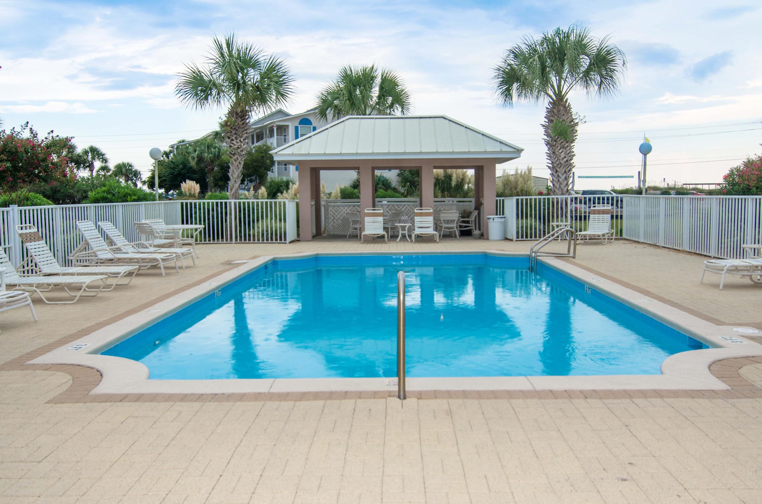 PAVILION PALMS - Residential