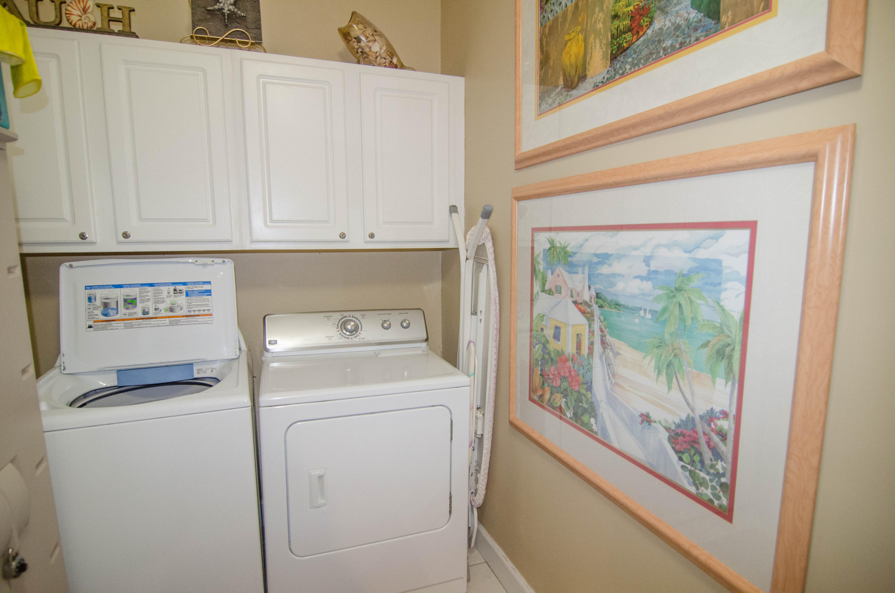 PAVILION PALMS - Residential