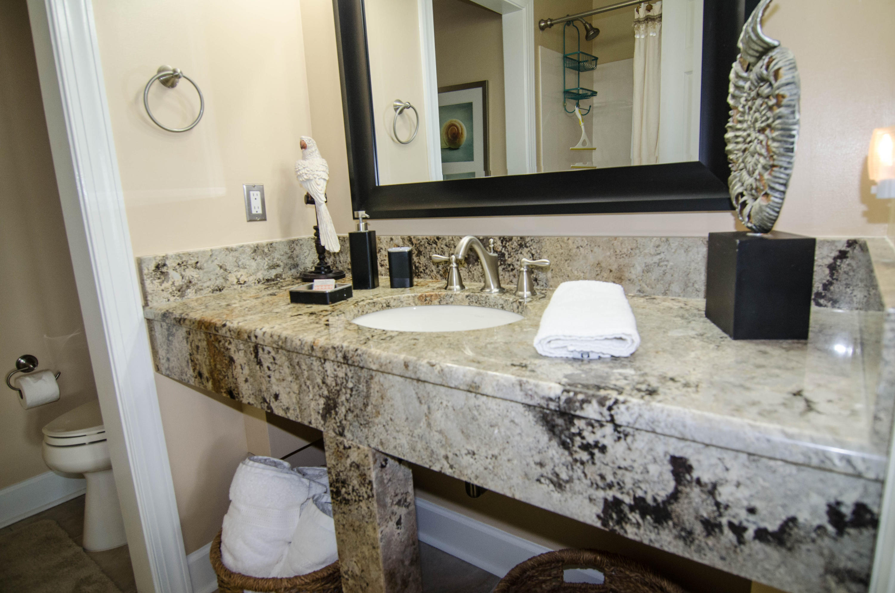 PAVILION PALMS - Residential