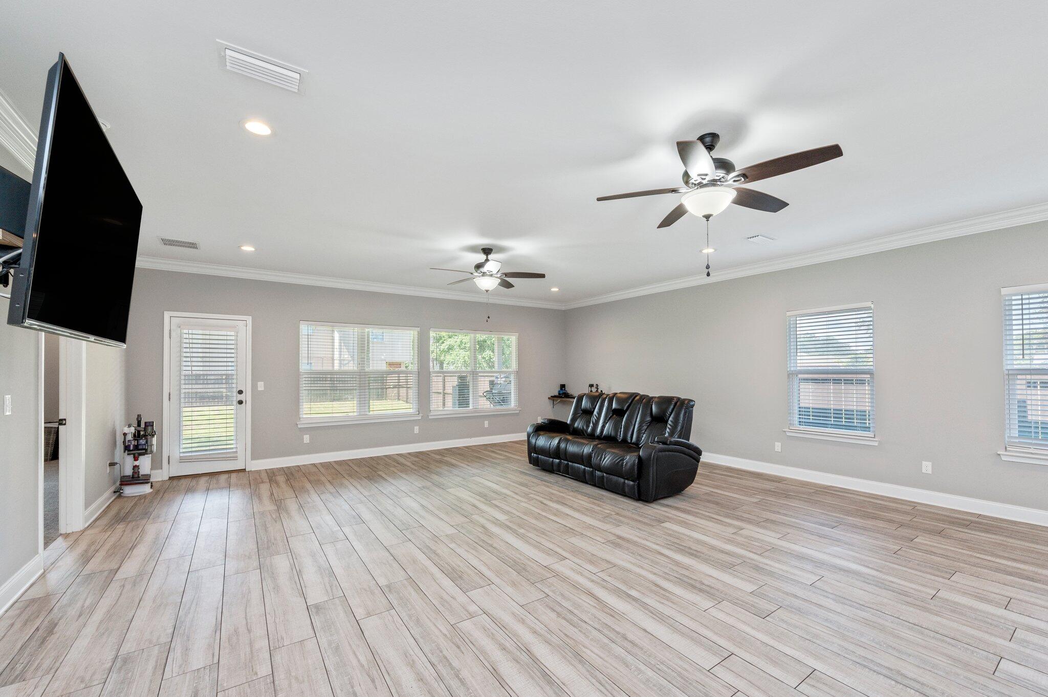 Leesburg - Residential
