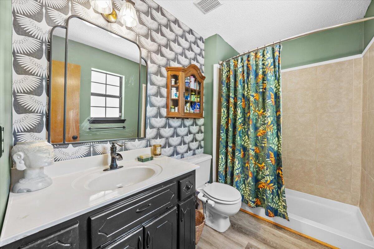 COUNTRYVIEW ESTATES 3RD ADDN - Residential